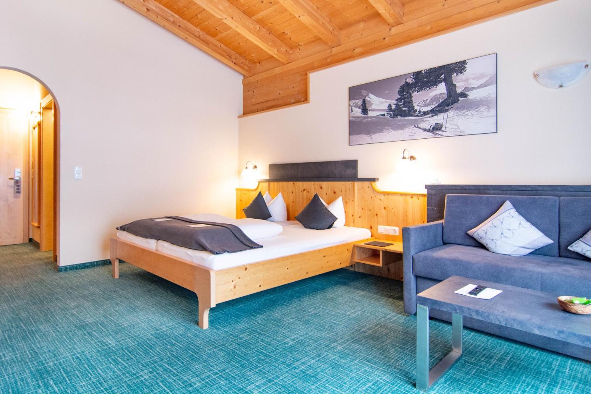 Hotel Garni Alpenhof Ischgl Exterior foto